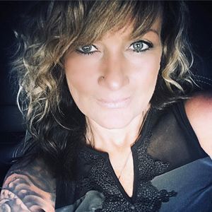 Meet your Posher, Polly